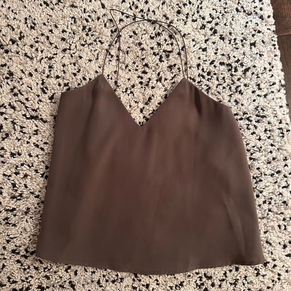 Tobi Backless Top - Women | Color: olive green - Picture 3 of 3